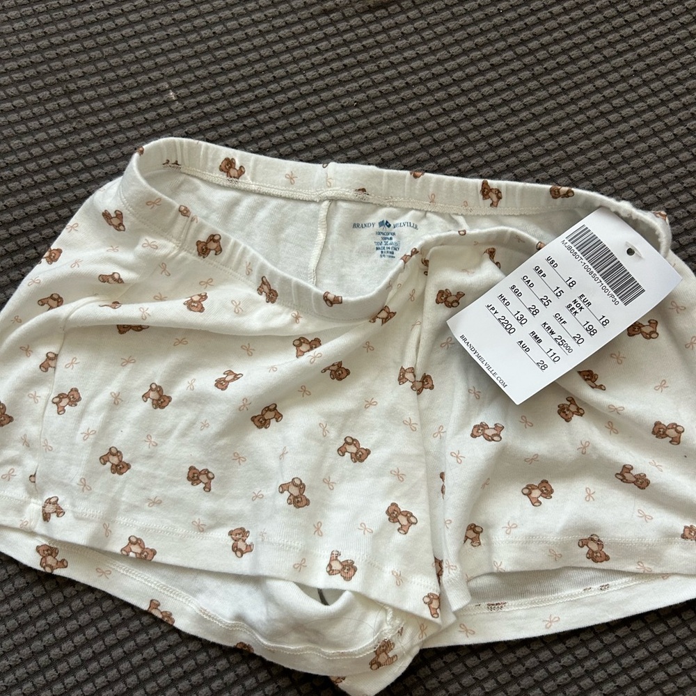 Brandy Melville White Teddy Bear Print Shorts